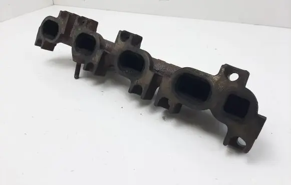 Alfa Romeo Giulietta Exhaust manifold 55221597