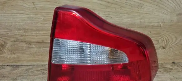 Rear/tail lights