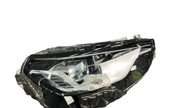 BMW 2 G42 Headlight/headlamp 8083636
