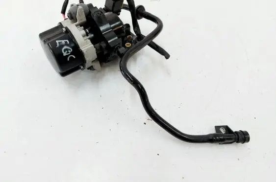 Mercedes-Benz EQC Vacuum pump A0004302200
