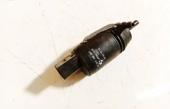 BMW 3 E90 E91 Windscreen/windshield washer pump 67127199567 67.12-7199567