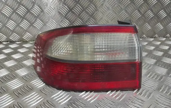 Renault Laguna II Rear/tail lights 8200002473