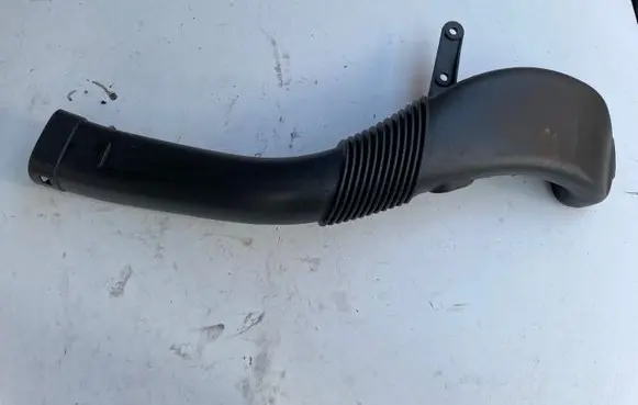 BMW X5 E70 Air intake duct part 7577446 1371 10991213