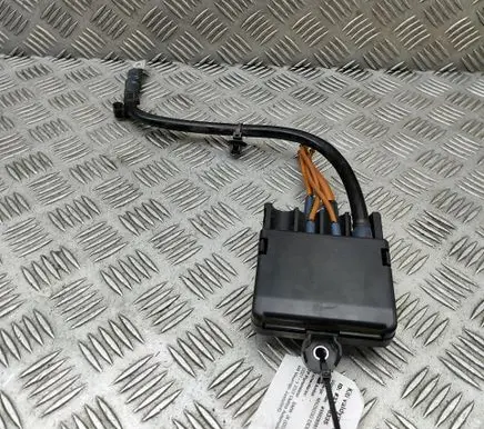 BMW iX Current control relay 9442787