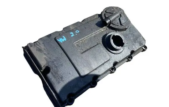 Volkswagen Golf V Rocker cam cover 030103475