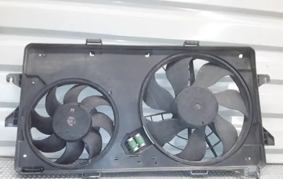 Electric radiator cooling fan
