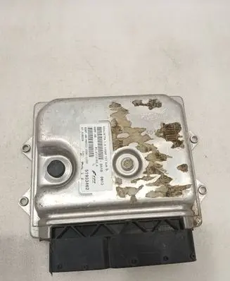 Alfa Romeo Giulietta Engine control unit/module 51933462 BC0113142A