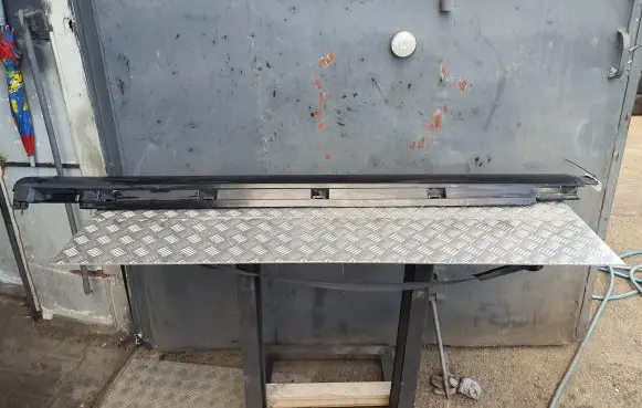 Volkswagen PASSAT B7 Sill 3AA853092C