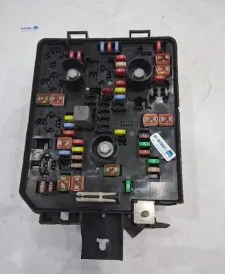 Opel Corsa E Fuse box set 13451889AA