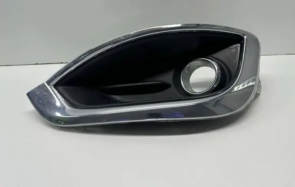 Chrysler Pacifica Front fog light trim/grill 68229007AA 65620K T4995