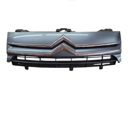 Citroen Jumpy Front bumper upper radiator grill 1497645077