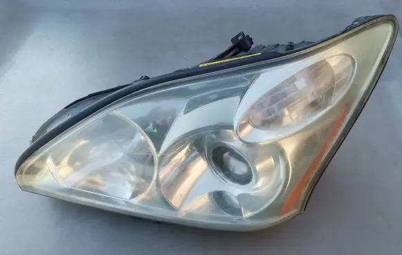 Lexus RX 330 - 350 - 400H Headlight/headlamp