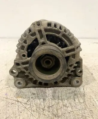 Volkswagen Golf IV Generator/alternator 038903018PX