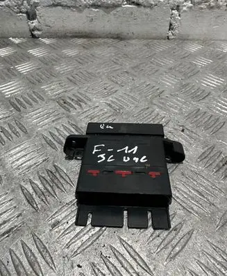 BMW 5 F10 F11 Current control relay 9153418