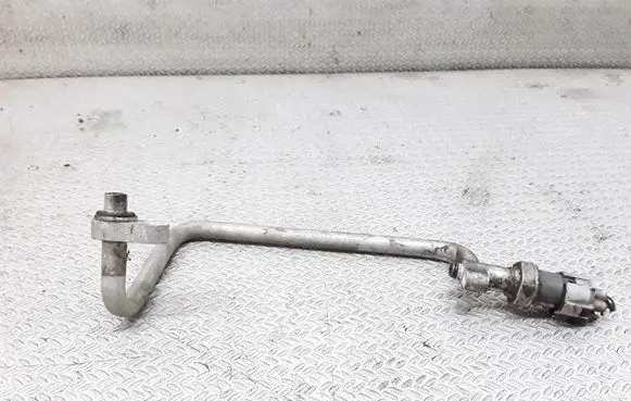 Pontiac Vibe Air conditioning (A/C) pipe/hose 52494330