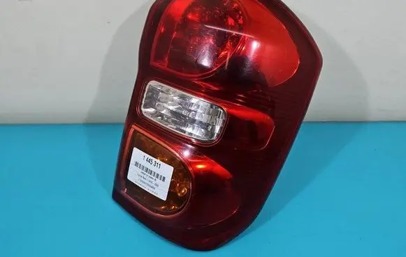 Toyota RAV 4 (XA20) Rear/tail lights IMPRK1445311