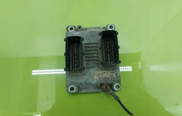 Opel Agila A Engine control unit/module 0261208397