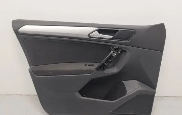 Volkswagen Tiguan Front door card panel trim 5NB867011L 5NC867011NN