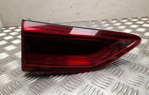 Volkswagen Golf VIII Rear/tail lights 5H0945093D