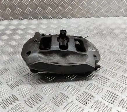 Volkswagen Touareg II Rear brake caliper 7P6615423D 7P6615403K