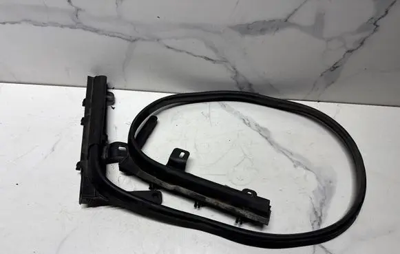 Mercedes-Benz E W213 Engine compartment rubber A2138870098