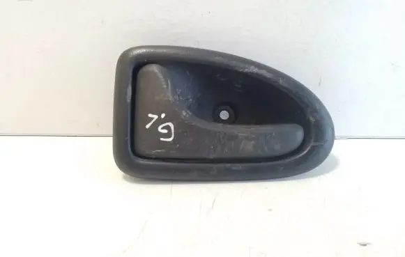 Renault Trafic III (X82) Rear door interior handle 7700423887