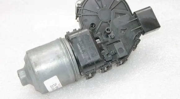 Alfa Romeo Giulietta Wiper motor 50509396 0390243019