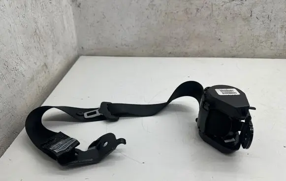 BMW X6 M Rear seatbelt 608914400C 060411 R0911096EFE