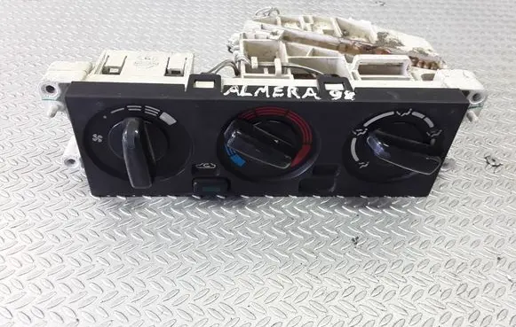 Nissan Almera Climate control unit