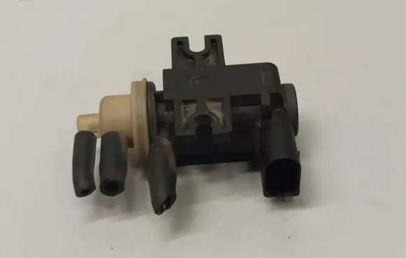 Volkswagen Golf VII Turbo solenoid valve 1K0906627B