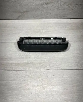 BMW 4 F32 F33 Third/center stoplight 7296108 90025672