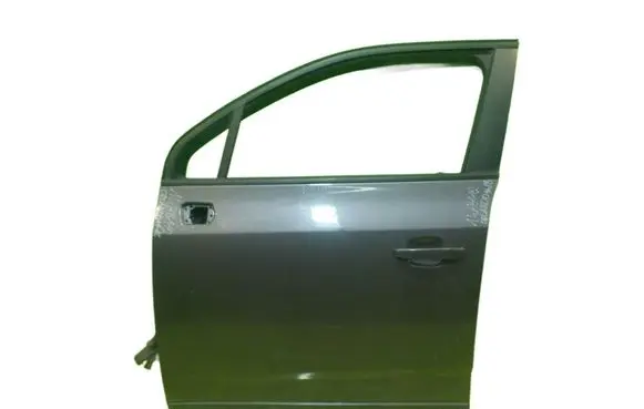 Chevrolet Orlando Front door PRZOD LEWE