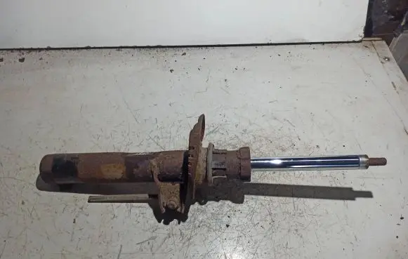 Audi A3 S3 8P Front shock absorber/damper 1T0413031E