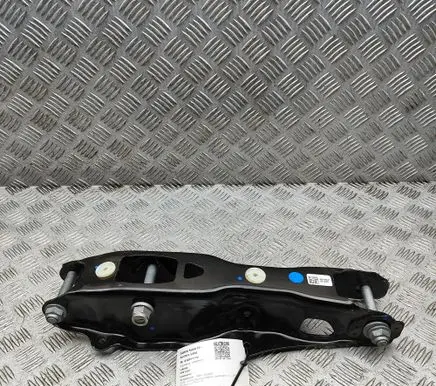BMW X6 G06 Rear upper control arm/wishbone 6878031