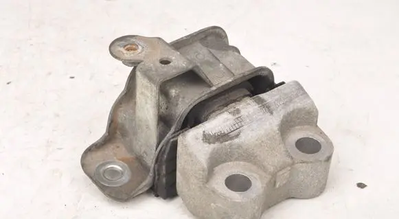 Fiat 500L Engine mount vacuum valve 071A23619