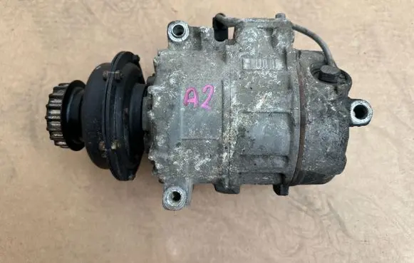 Volkswagen Transporter - Caravelle T5 Air conditioning (A/C) compressor (pump) 7H0820805