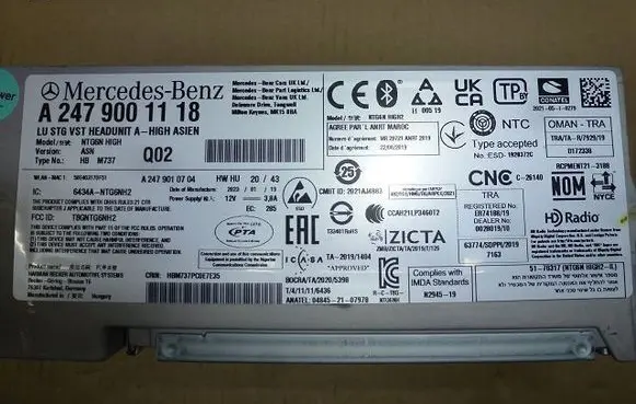 Mercedes-Benz Sprinter W906 Navigation unit CD/DVD player A2479001118
