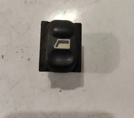 Citroen Berlingo Electric window control switch 9252N