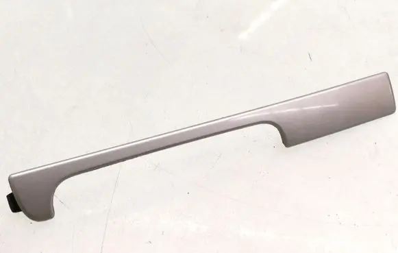 Dashboard glove box trim