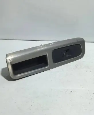 Volvo S40 Electric window control switch 8679669