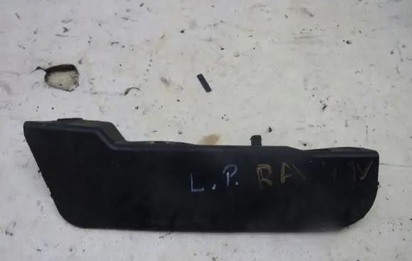 Toyota RAV 4 (XA40) Fender mounting bracket GMAUTO4574097