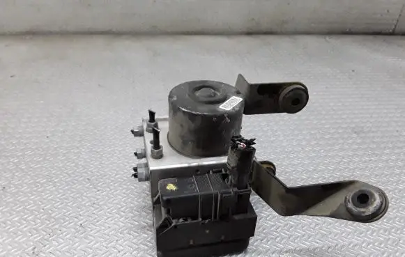 Mazda 3 I ABS Pump 5WK84100
