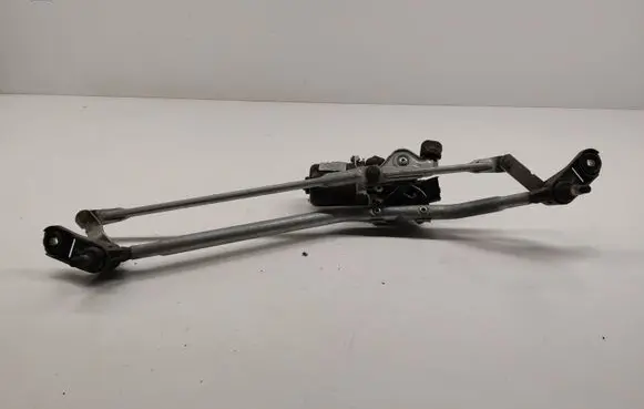 Renault Kangoo II Front wiper linkage and motor 8200409692