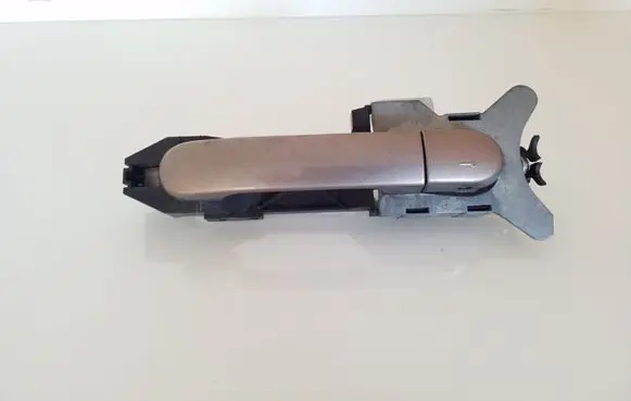 Nissan Note (E11) Front door exterior handle