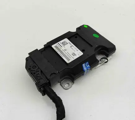 Audi A5 Suspension control unit/module 8W0907777E
