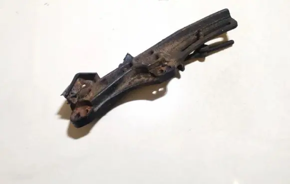Mazda 626 Engine mounting bracket rf1s