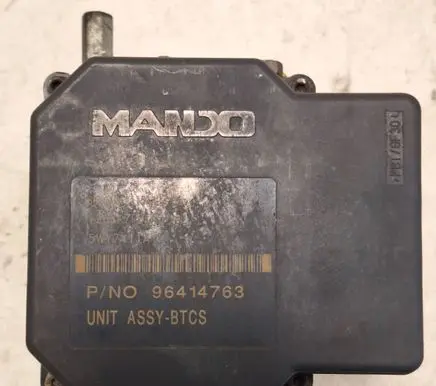 Chevrolet Epica ABS Pump 5WY7411A 96414763 26CK7F21A07