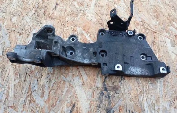 Generator/alternator bracket