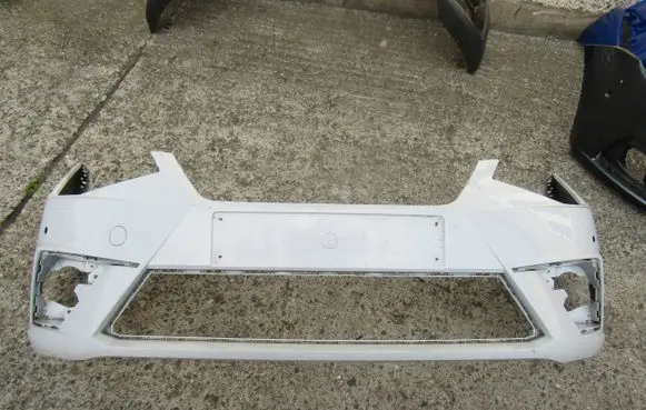 Seat Ibiza V (KJ) Front bumper 6F0807221D