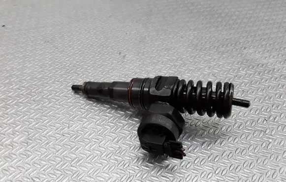 Ford Galaxy Fuel injector 038130073AC